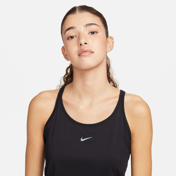 Up for a workout or down to chill, this Nike One Classic tank top is ready for whatever you are. Lightweight, silky-smooth fabric dries quickly and works for wherever your day takes you. A timeless, easy-fitting strappy style and sweat-wicking tech help you feel confident, comfortable and dry from your morning stroll to your evening wind-down—and at all the stops in between.