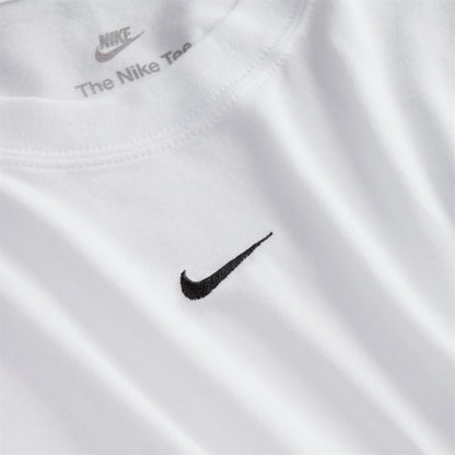 Perfect for any day, this slightly cropped, slim-fitting tee is classic and versatile. Nike's smooth jersey feels stretchy with a slight drape, giving it a comfortable, body-skimming feel.