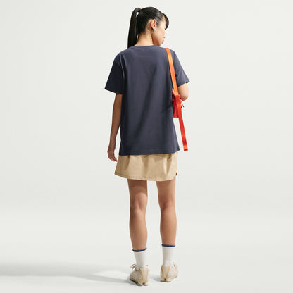 Keep it classic. This extra roomy tee is made with midweight, washed cotton that's soft and slightly structured.