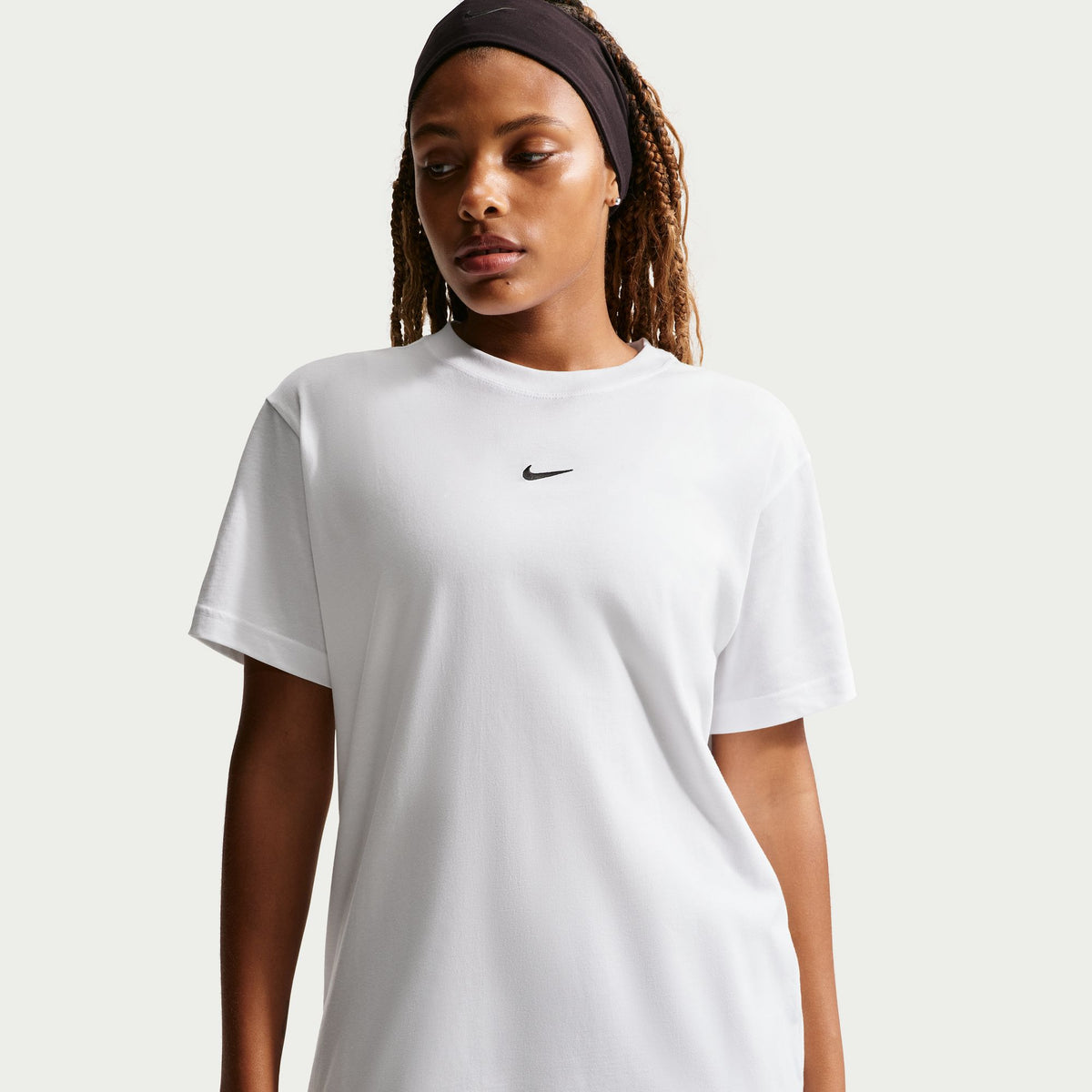 Keep it classic. This extra roomy tee is made with midweight, washed cotton that's soft and slightly structured.