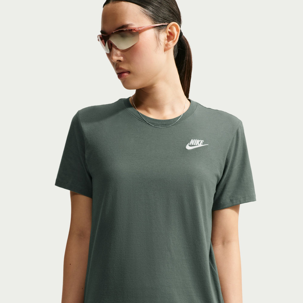 Nothing hits like a classic tee. This one is cut with an easy fit and made with soft, lightweight cotton for everyday comfort.