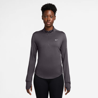 Using insights from runners like you, we prioritized functionality to refresh our Swift essentials. This lightweight mid layer has been designed to help reduce chafing. It's soft, sweat-wicking and helps block out UV rays so you can focus on your miles, and nothing else.
