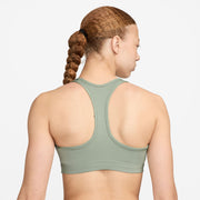 You're on the move. Your padding shouldn't be. This Swoosh bra's sewn-in pads stay in place so you can work hard without worrying about them shifting or folding. Great for training workouts and dance classes, medium support gives you a snug hold that helps keep everything in place. Plus, sweat-wicking, adaptive material quickly recovers its shape so you can stay comfortable throughout your workout.