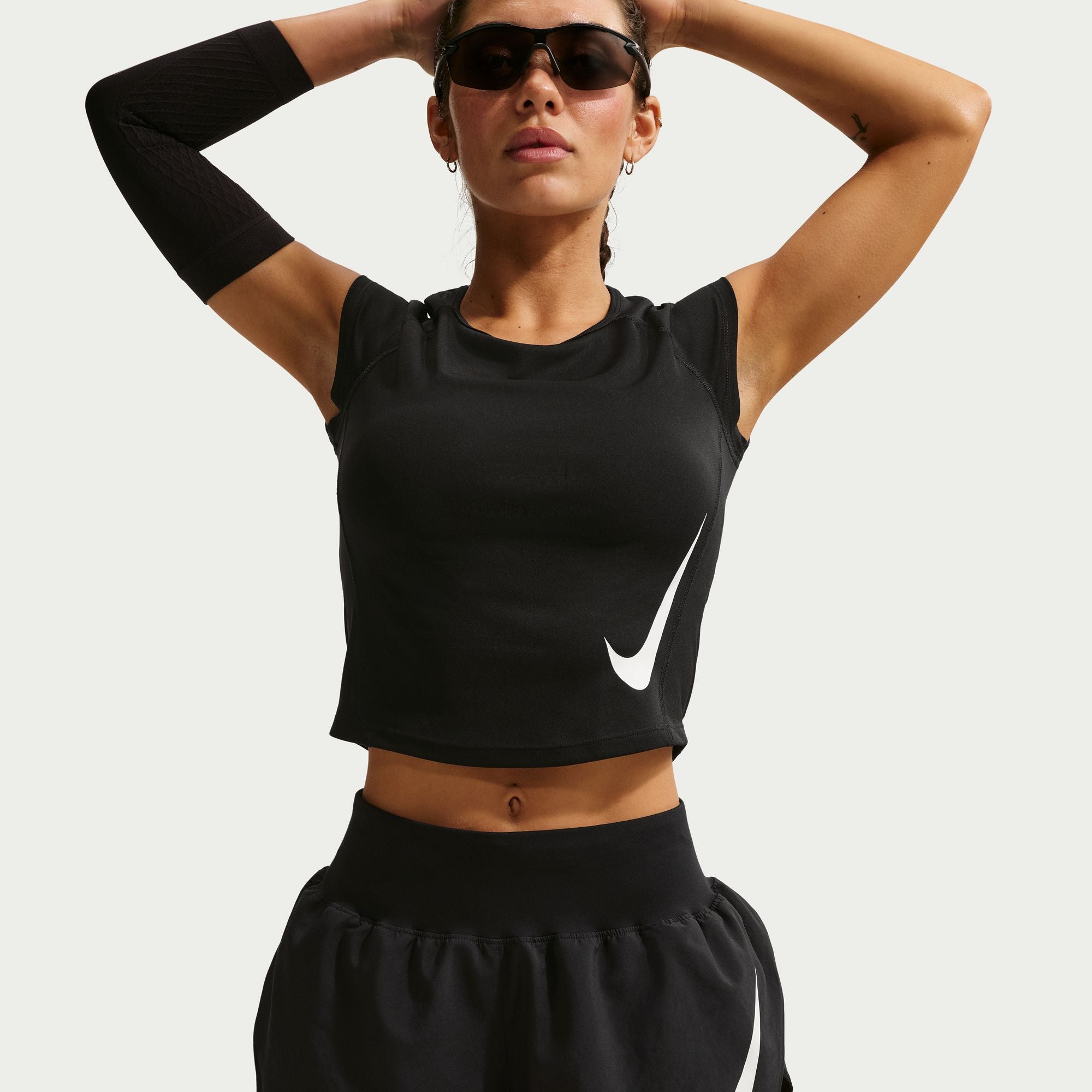 Nike Tempo Flow Swoosh
Women's Dri-FIT Mid-Rise Brief-Lined Running Shorts
Pick up the pace feeling free. Ultralightweight and airy