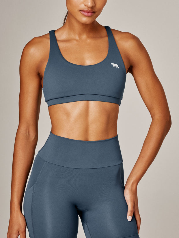 Turn heads with the all-new 'apex' push up sports bra. Constructed in Peach Me Elite perfection with a velvety soft finish, that smooths and sculpts. Show off your back with the thin strap detail. Team with the Peach Camelflage legging and stroll that coastal walk or hit the gym with the most versatile workout set in your wardrobe
