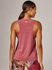 Luxurious, chic and consciously crafted, the Running Bare Elevate Workout tank is everything and more! Constructed with sustainably produced, biodegradable Seacell, an innovative eco-fibre made from recycled plastic bottles and seaweed rich in nutrients and minerals to detox and purify the skin. With a supple handle which elegantly drapes the body and sophisticated high next and full back styling, this activewear tank teams with your favourite leggings or sweat for any workout from bootcamp to brunch.