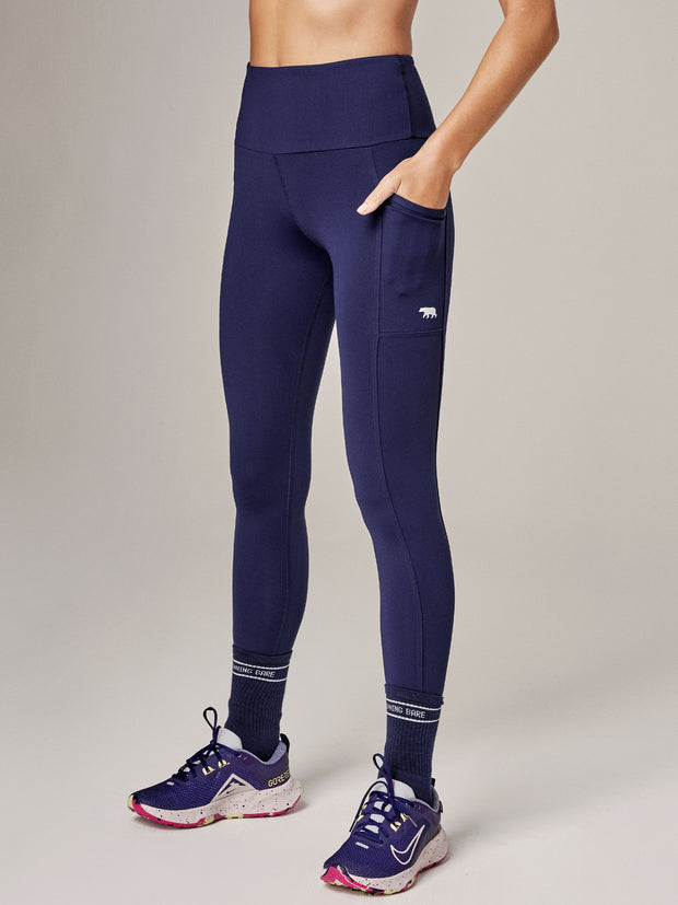 Power through your workout in style in our Power Moves full length tight. Constructed from firm-hold performance Supplex fabric for support and a form-flattering silhouette. Constructed from firm-hold performance Supplex fabric for support and a form-flattering silhouette