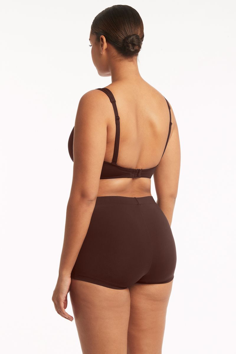 High waisted
Boy Legline
Full coverage
Powermesh lining for front & back support