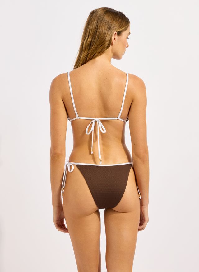 Tie Sides
Minimal Coverage Pant
Contrast Bind
Metal Trim Detail