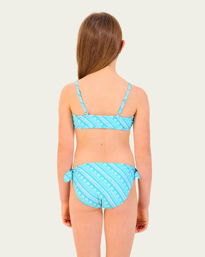 Two Piece Set
Bikini bottoms feature Tie sides
Sweetheart neckline
Tie front Crop Style top with Adjustable straps for the perfect fit
