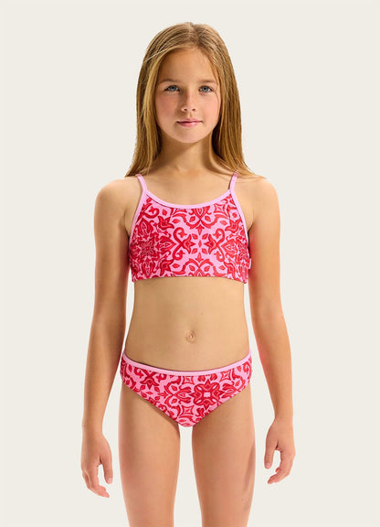 This is a set!
Crop style top
Contrast piping detail
Adjustable straps for the perfect fit
Matching hipster pant

Fully lined for modesty