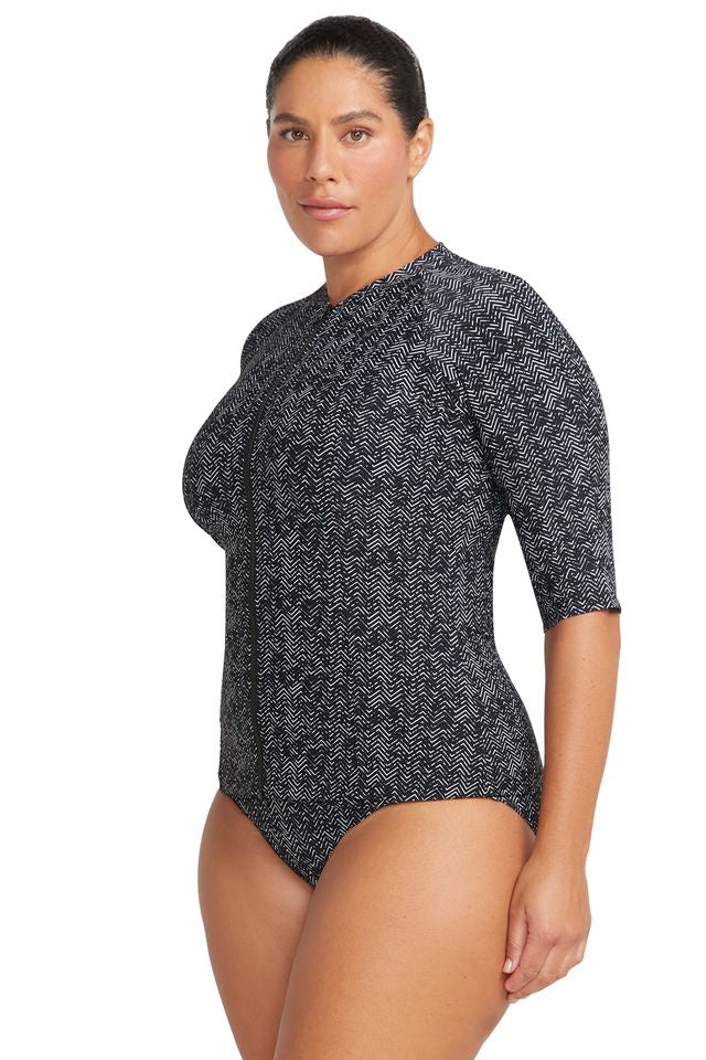 Artesands Black Zig Zag Seurat Sun Safe Rash Top