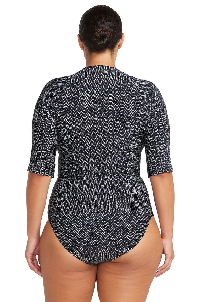 Artesands Black Zig Zag Seurat Sun Safe Rash Top