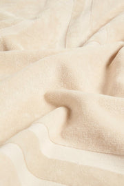 Tassel Trim Seafolly Logo  100% Plush Cotton Terry Length: 160cm Width: 80 cm