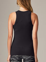 An active wardrobe essential, this fitted workout singlet combines athletic styling with luxe fabrications. Constructed from Eco-sensitively knitted, Bisou, a micro ribbed fabric that is both breathable & moisture wicking