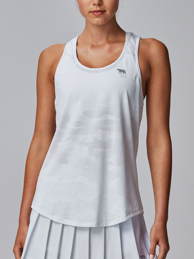 With classic athletic styling, the Back to Bare tank is designed for high performance. Constructed from Cadet Mesh fabric for a lightweight fit and breathability, and featuring a multitextured jacquard knit with camouflage effect